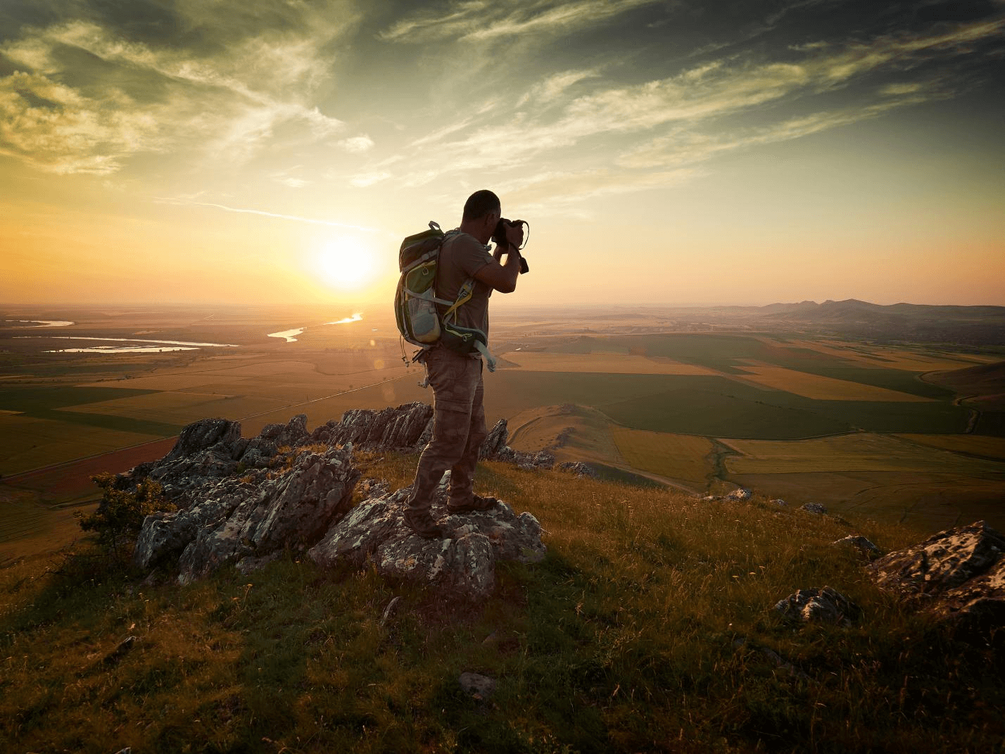 Essential Accessories for Photography & Shooting the Great Outdoors