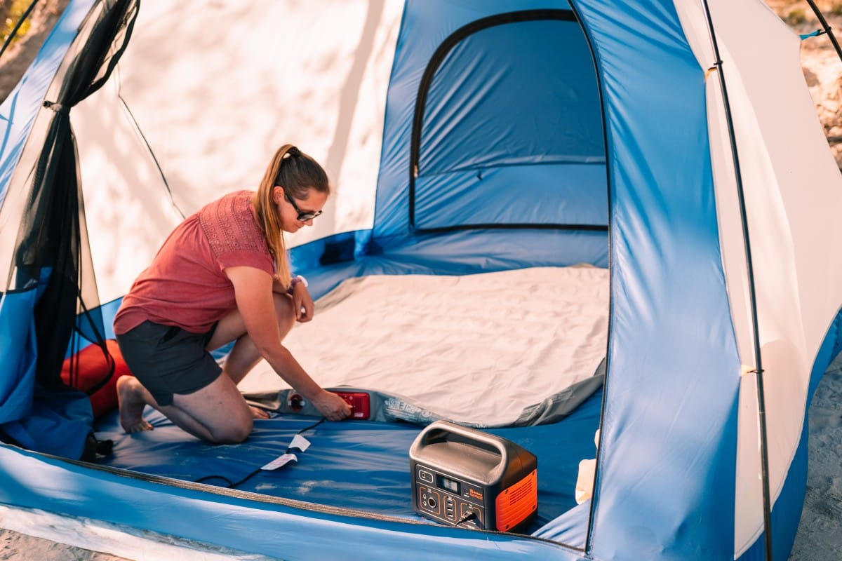 Can Jackery Power An Electric Blanket? Which Model, How Long Can It Run?